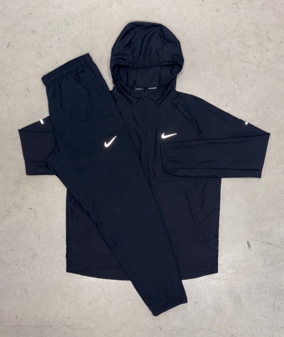 BlACK NIKE REPEL TRACKSUIT